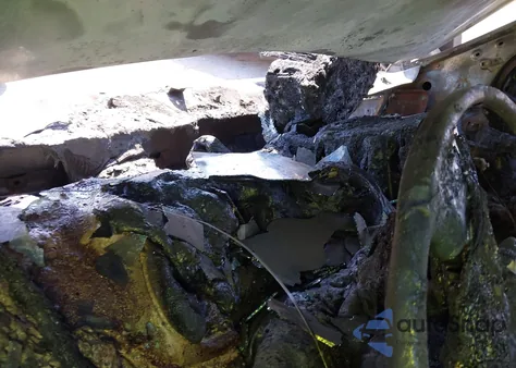 2014 Hyundai Santa Fe Sport 2.4L from USA, damaged, VIN 5XYZUDLB3EG151884